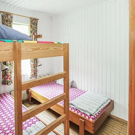 2 Bedroom Gorgeous In Samso *